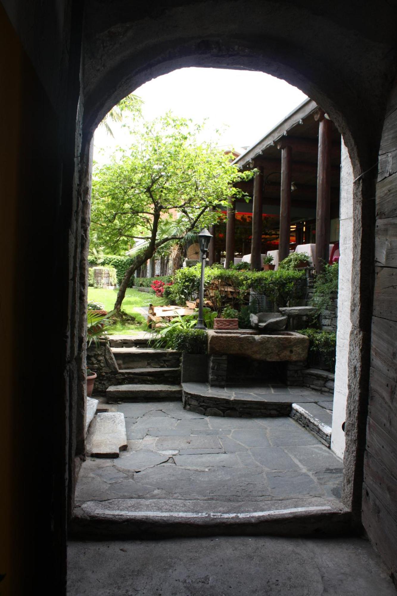 Garni Degli Angioli Hotel Ascona Exterior photo